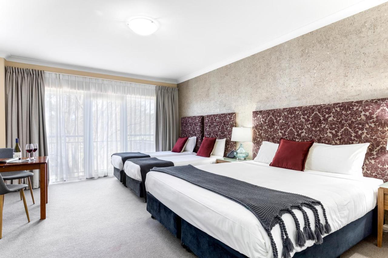 Berry Village Boutique Motel Extérieur photo